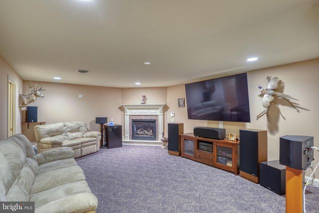 56 COVENTRY CT, Dover, DE 19901