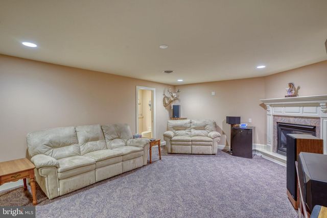 56 COVENTRY CT, Dover, DE 19901