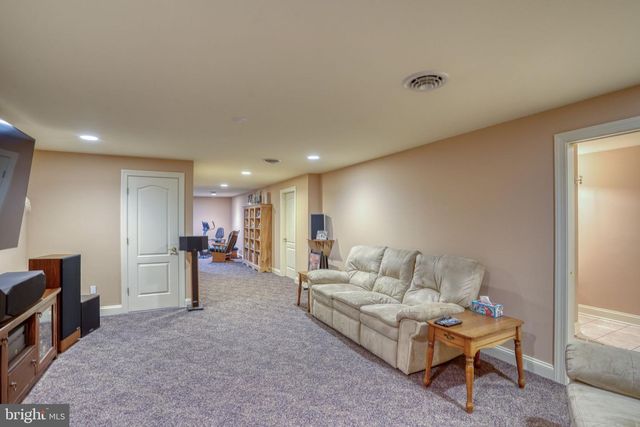 56 COVENTRY CT, Dover, DE 19901