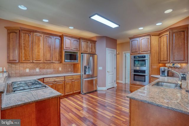 56 COVENTRY CT, Dover, DE 19901