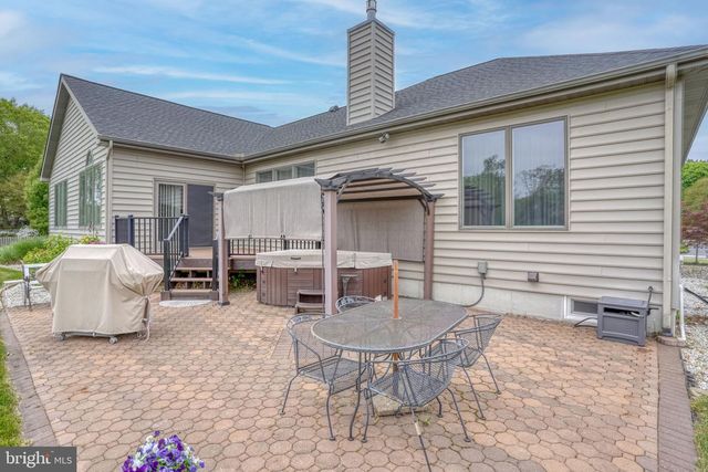 56 COVENTRY CT, Dover, DE 19901