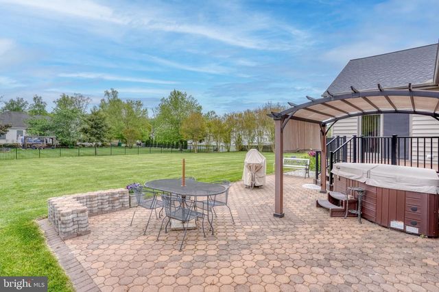 56 COVENTRY CT, Dover, DE 19901