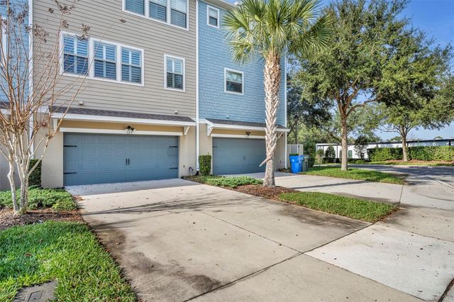 529 PIAZZA POINT, Oviedo, FL 32765