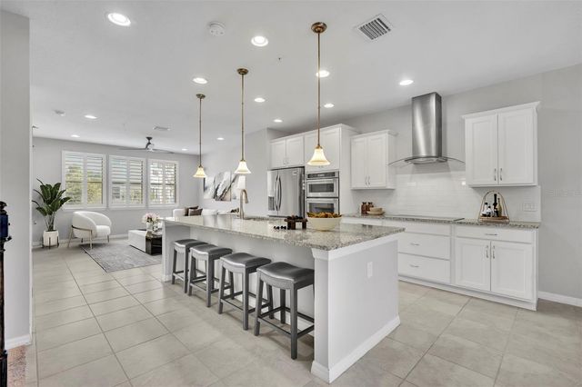 529 PIAZZA POINT, Oviedo, FL 32765