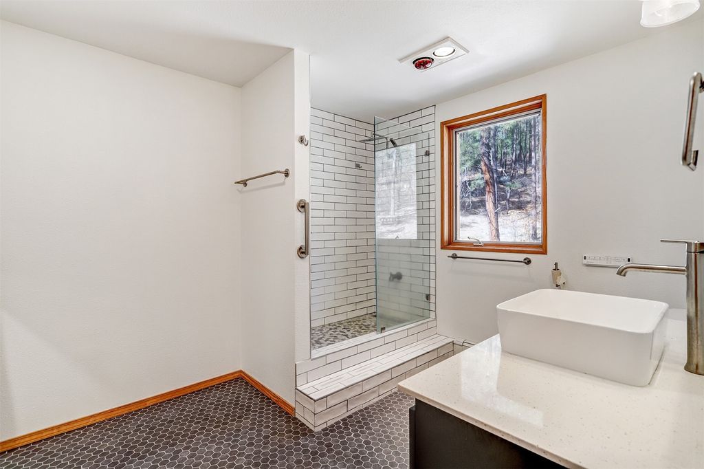 Image 27 of property listing at 831 Sulphur Creek Road, Jemez Springs, NM 87025