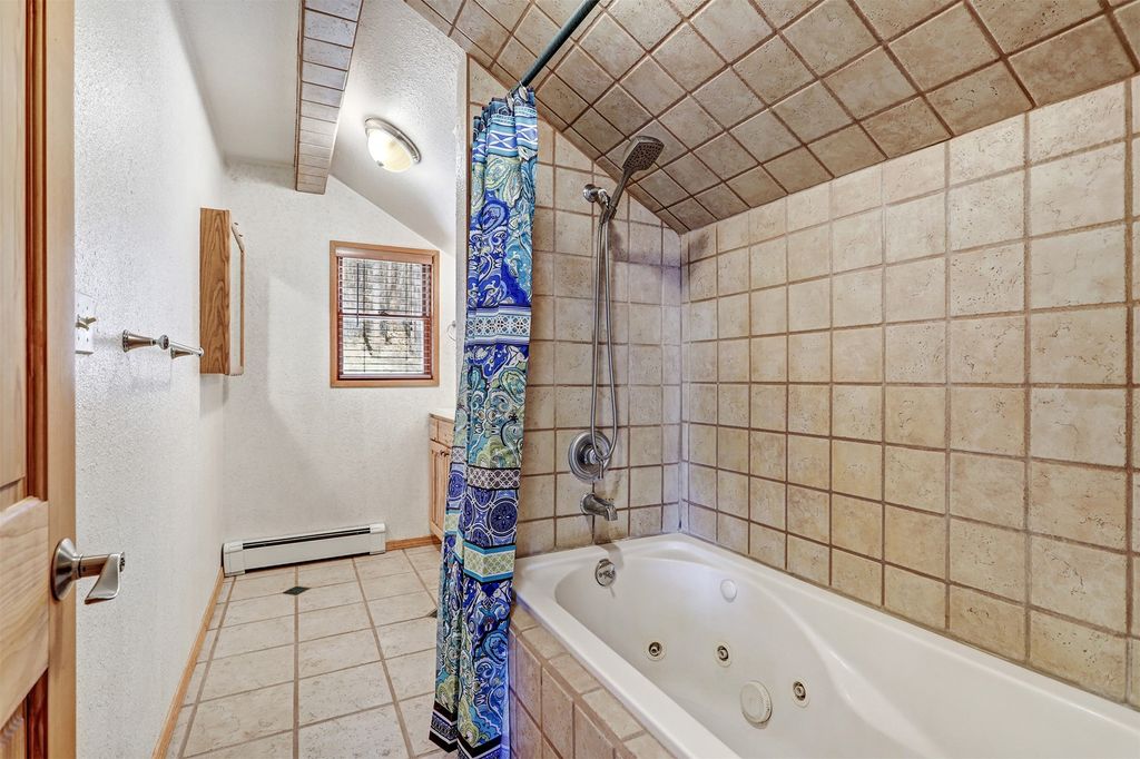 Image 41 of property listing at 831 Sulphur Creek Road, Jemez Springs, NM 87025