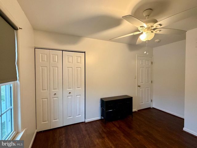 812-KINROSS KINROSS AVE, York, PA 17402