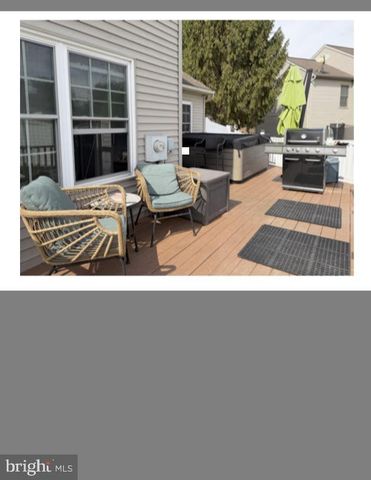 812-KINROSS KINROSS AVE, York, PA 17402