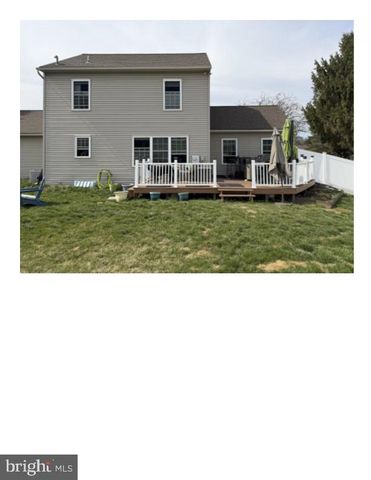 812-KINROSS KINROSS AVE, York, PA 17402