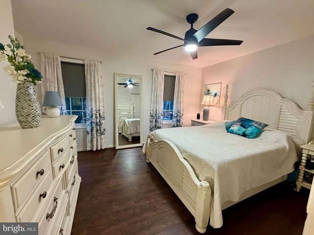 812-KINROSS KINROSS AVE, York, PA 17402