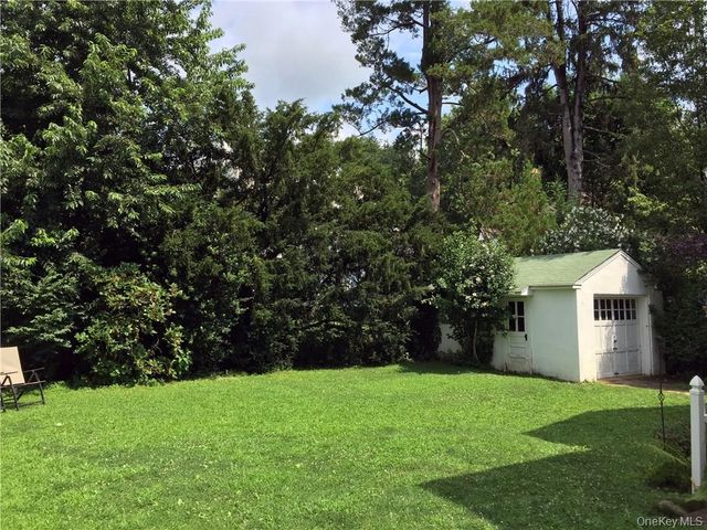 80 Edgewood Avenue, Larchmont, NY 10538