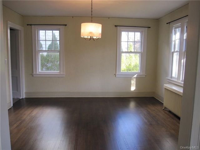 80 Edgewood Avenue, Larchmont, NY 10538