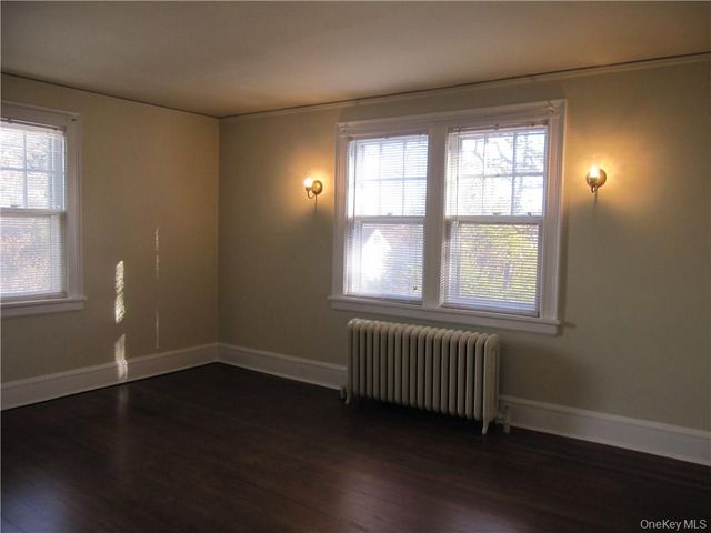 80 Edgewood Avenue, Larchmont, NY 10538