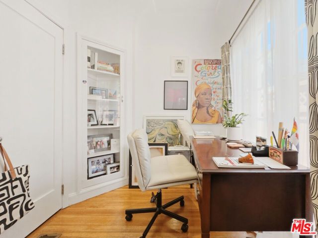 934 N Harper Avenue, West Hollywood, CA 90046