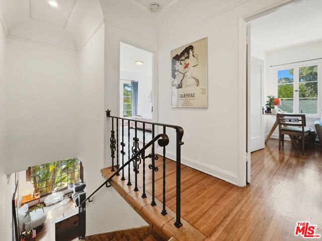 934 N Harper Avenue, West Hollywood, CA 90046