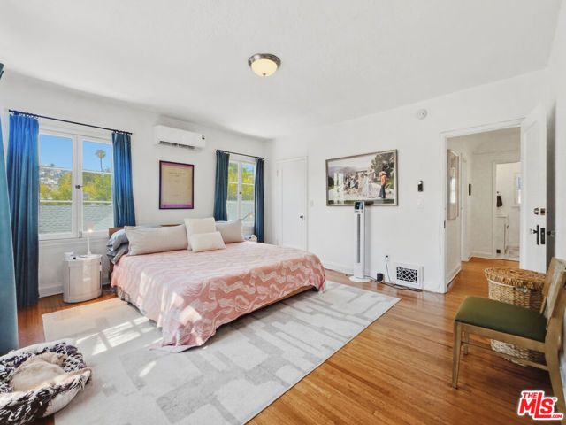 934 N Harper Avenue, West Hollywood, CA 90046