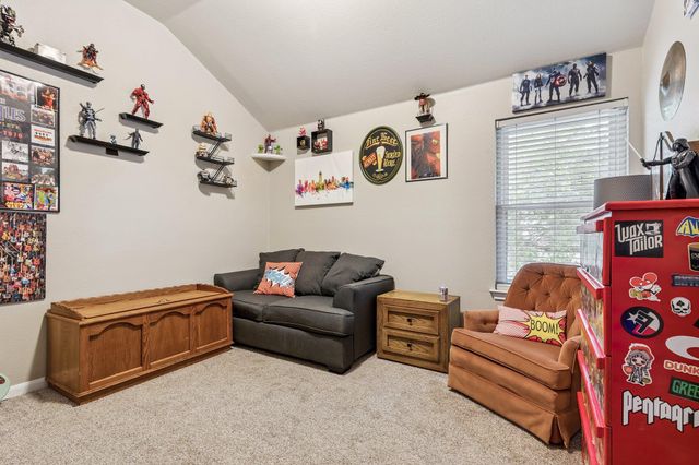 4033 Sable Oaks DR, Round Rock, TX 78664