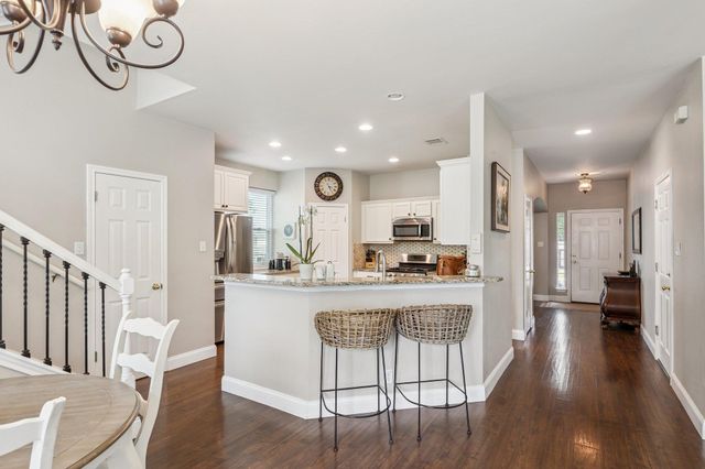 4033 Sable Oaks DR, Round Rock, TX 78664