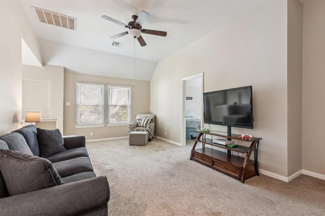 4033 Sable Oaks DR, Round Rock, TX 78664