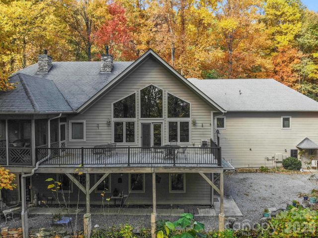 30 Laurel Branch Drive, Black Mountain, NC 28711