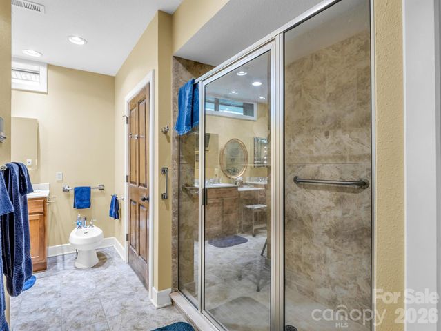 30 Laurel Branch Drive, Black Mountain, NC 28711