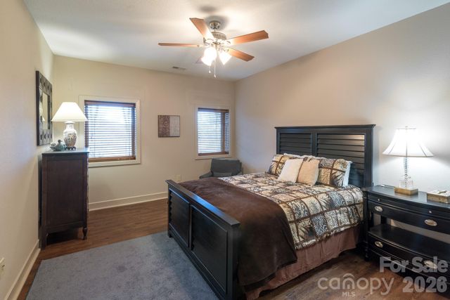 30 Laurel Branch Drive, Black Mountain, NC 28711