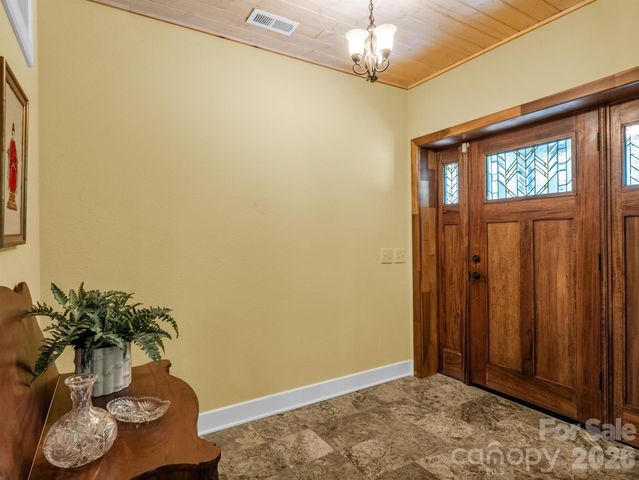 30 Laurel Branch Drive, Black Mountain, NC 28711