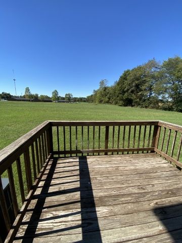 251 Tree Line Dr, Oak Grove, KY 42262