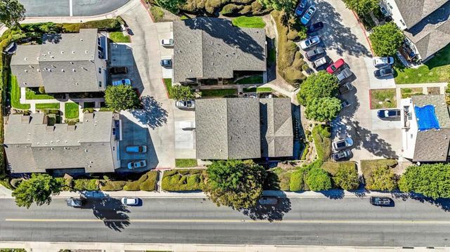 9908 Caminito Bolsa, San Diego, CA 92129