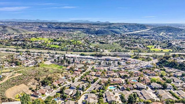 9908 Caminito Bolsa, San Diego, CA 92129