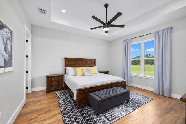 1507 Smith Rau Rd, Columbus, TX 78934