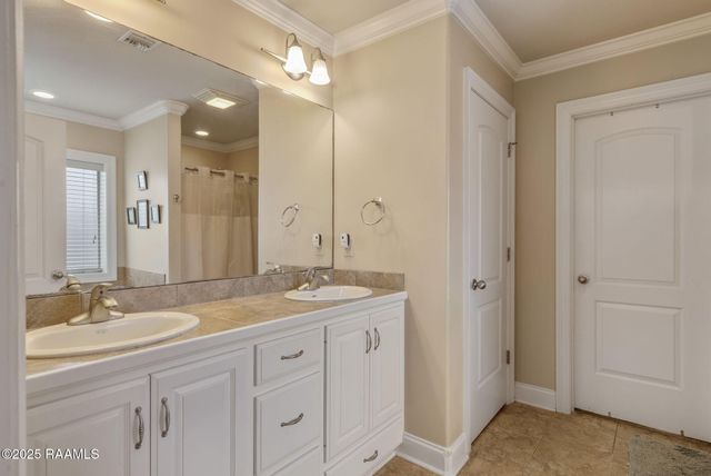 134 Rue Des Cannes, Maurice, LA 70555