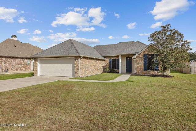 134 Rue Des Cannes, Maurice, LA 70555