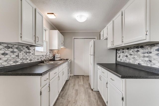 1329 Johnson STREET, Onalaska, WI 54650