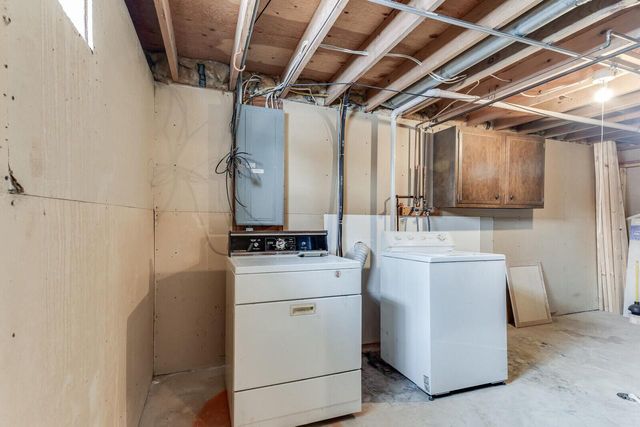 1329 Johnson STREET, Onalaska, WI 54650