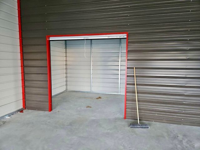 1129 S Ward Street, Stockton, MO 65785