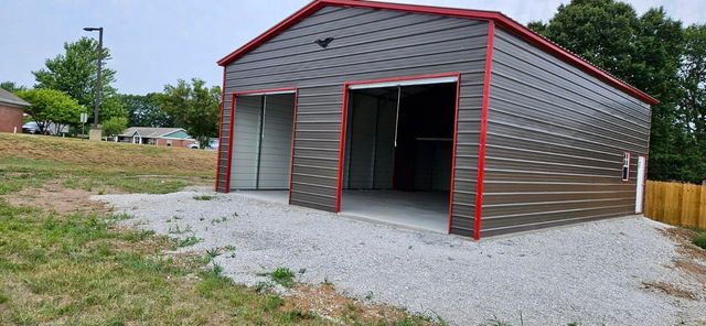 1129 S Ward Street, Stockton, MO 65785