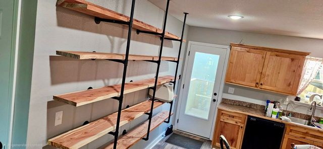 1129 S Ward Street, Stockton, MO 65785