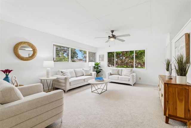 554 Ulukanu Street, Kailua, HI 96734