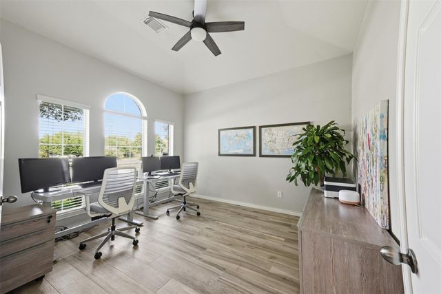 22943 Creekside Willow Drive, Tomball, TX 77375