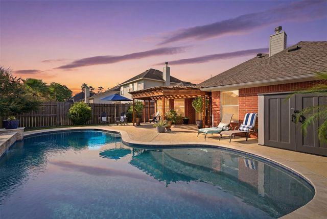 22943 Creekside Willow Drive, Tomball, TX 77375