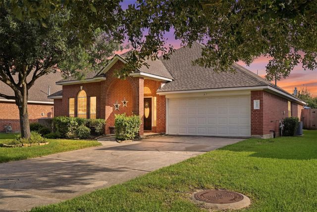 22943 Creekside Willow Drive, Tomball, TX 77375