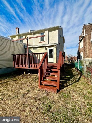 541 WALNUT LN, Philadelphia, PA 19128