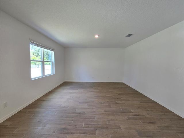 1159 HAPPY FOREST LOOP, Deland, FL 32720