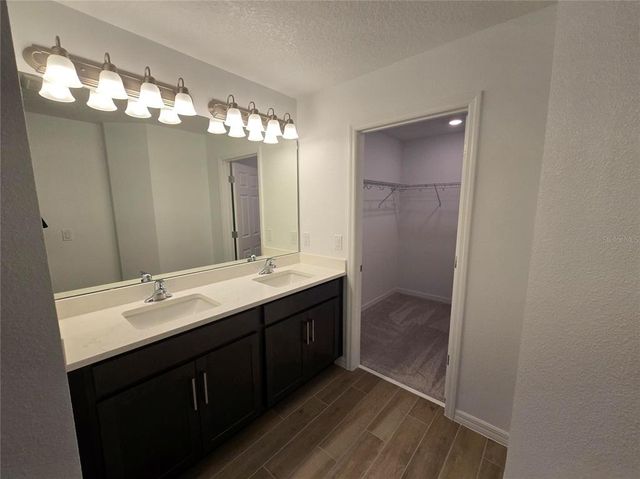 1159 HAPPY FOREST LOOP, Deland, FL 32720