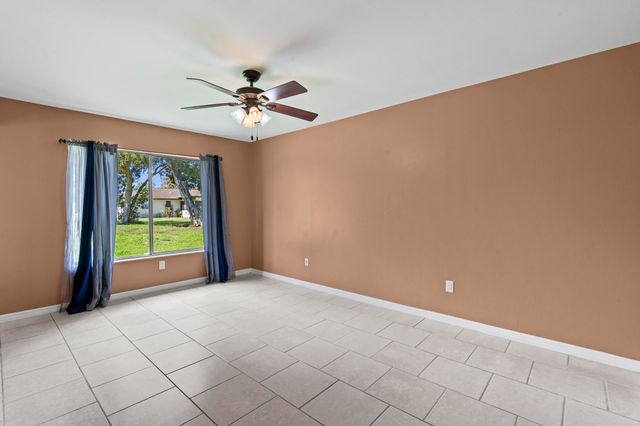 432 SE Whitmore Drive, Port St. Lucie, Port St Lucie, FL 34984