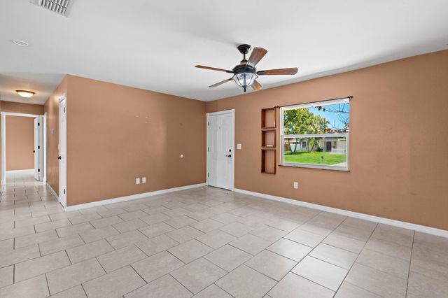 432 SE Whitmore Drive, Port St. Lucie, Port St Lucie, FL 34984