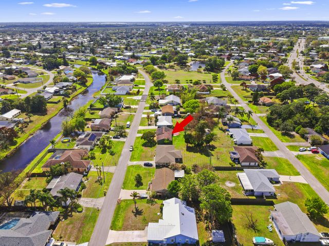 432 SE Whitmore Drive, Port St. Lucie, Port St Lucie, FL 34984