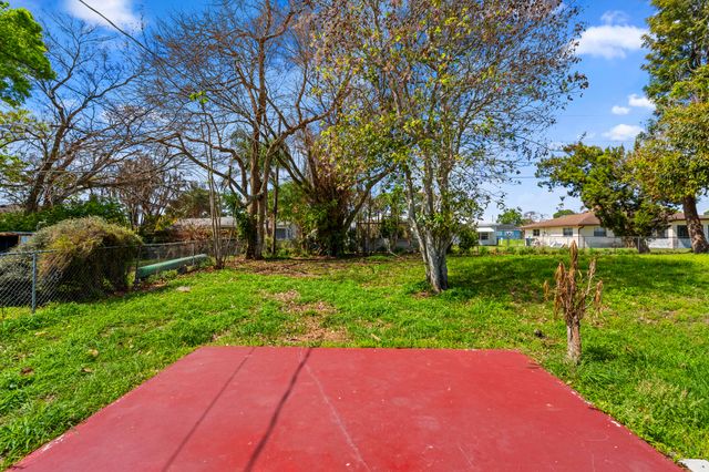 432 SE Whitmore Drive, Port St. Lucie, Port St Lucie, FL 34984