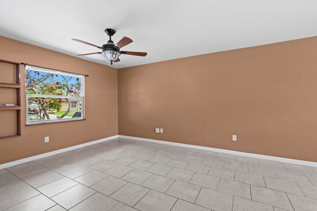 432 SE Whitmore Drive, Port St. Lucie, Port St Lucie, FL 34984